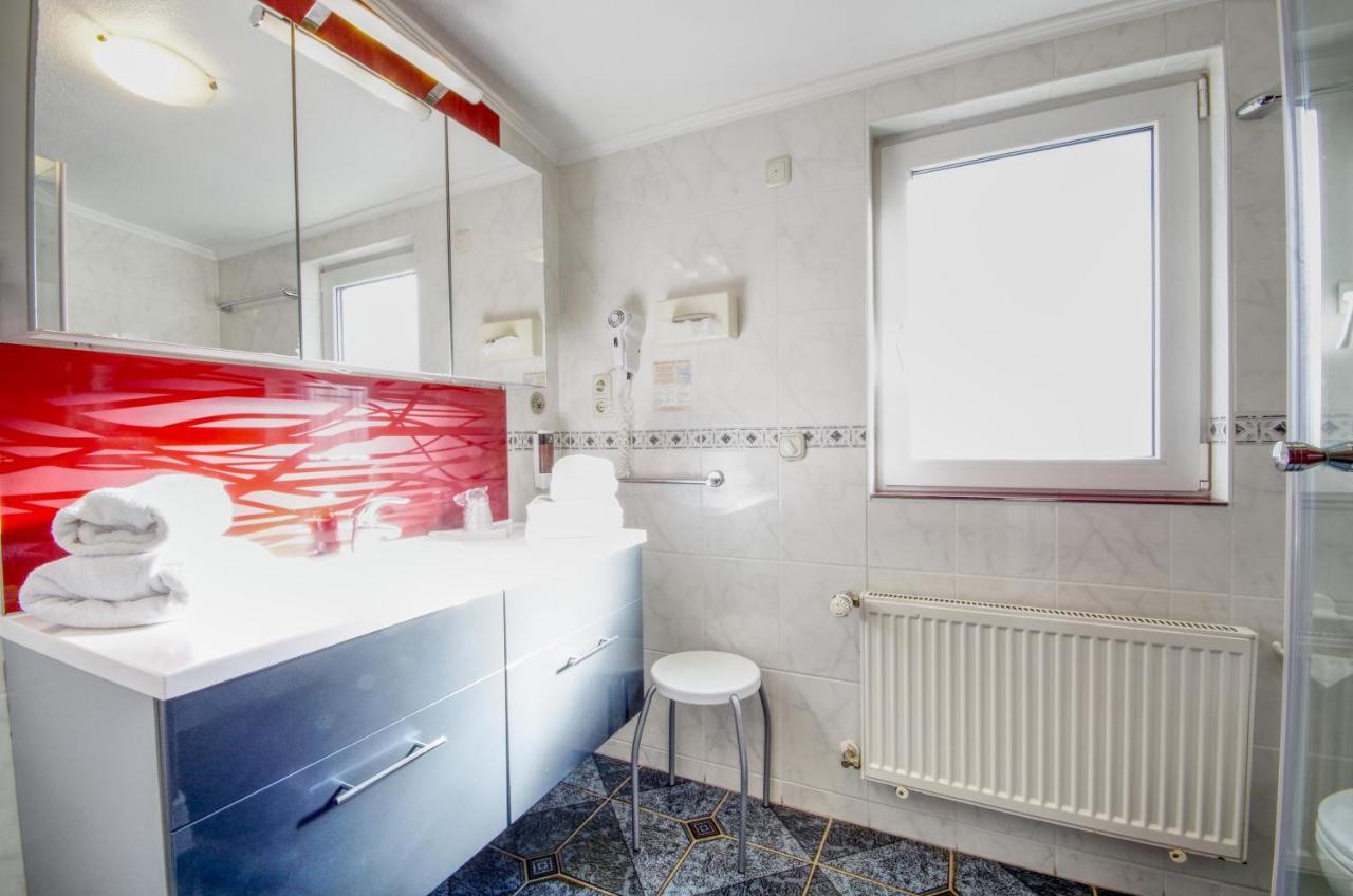Hotel Jakob Groß-Umstadt Esterno foto