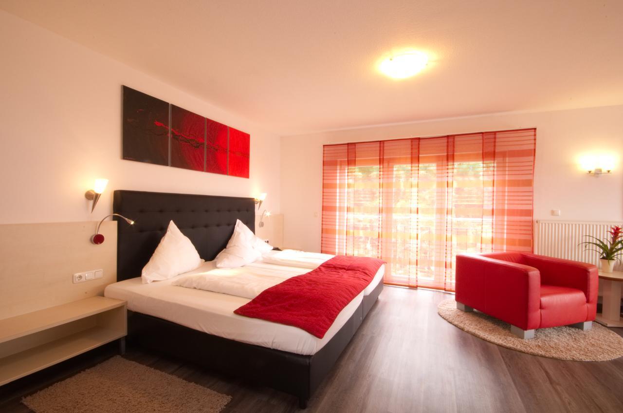 Hotel Jakob Groß-Umstadt Esterno foto