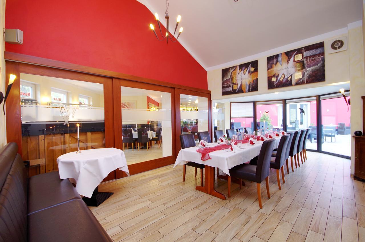 Hotel Jakob Groß-Umstadt Esterno foto