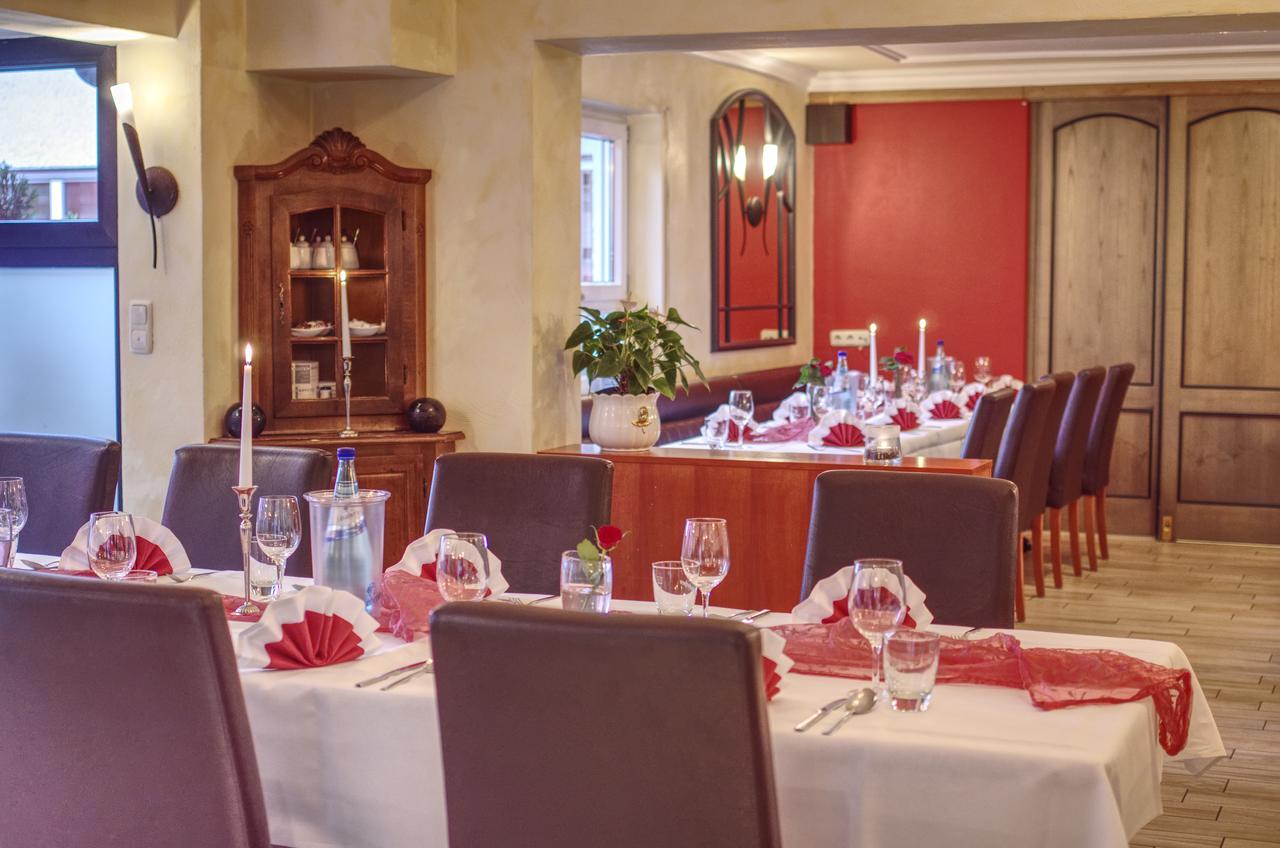 Hotel Jakob Groß-Umstadt Esterno foto