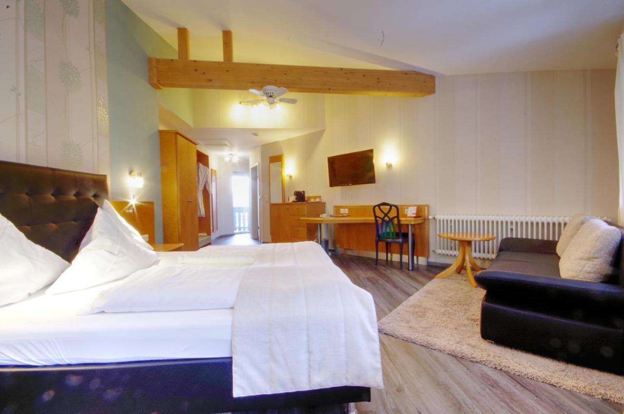 Hotel Jakob Groß-Umstadt Esterno foto