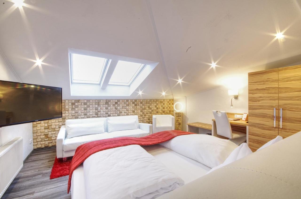Hotel Jakob Groß-Umstadt Esterno foto